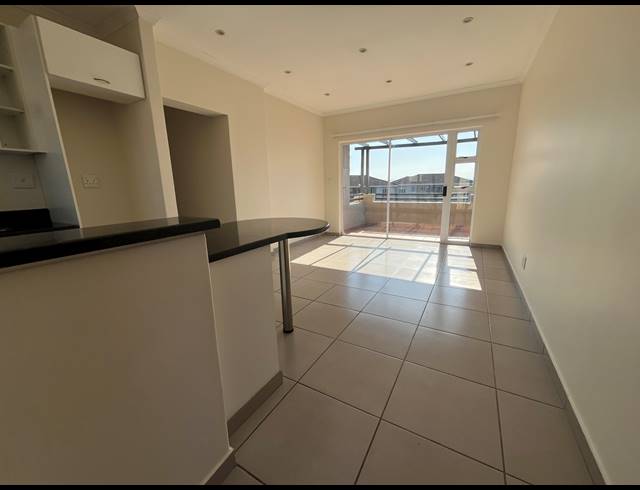 2 BEDROOM APARTMENT TO LET IN SHEFFIELD BEACH